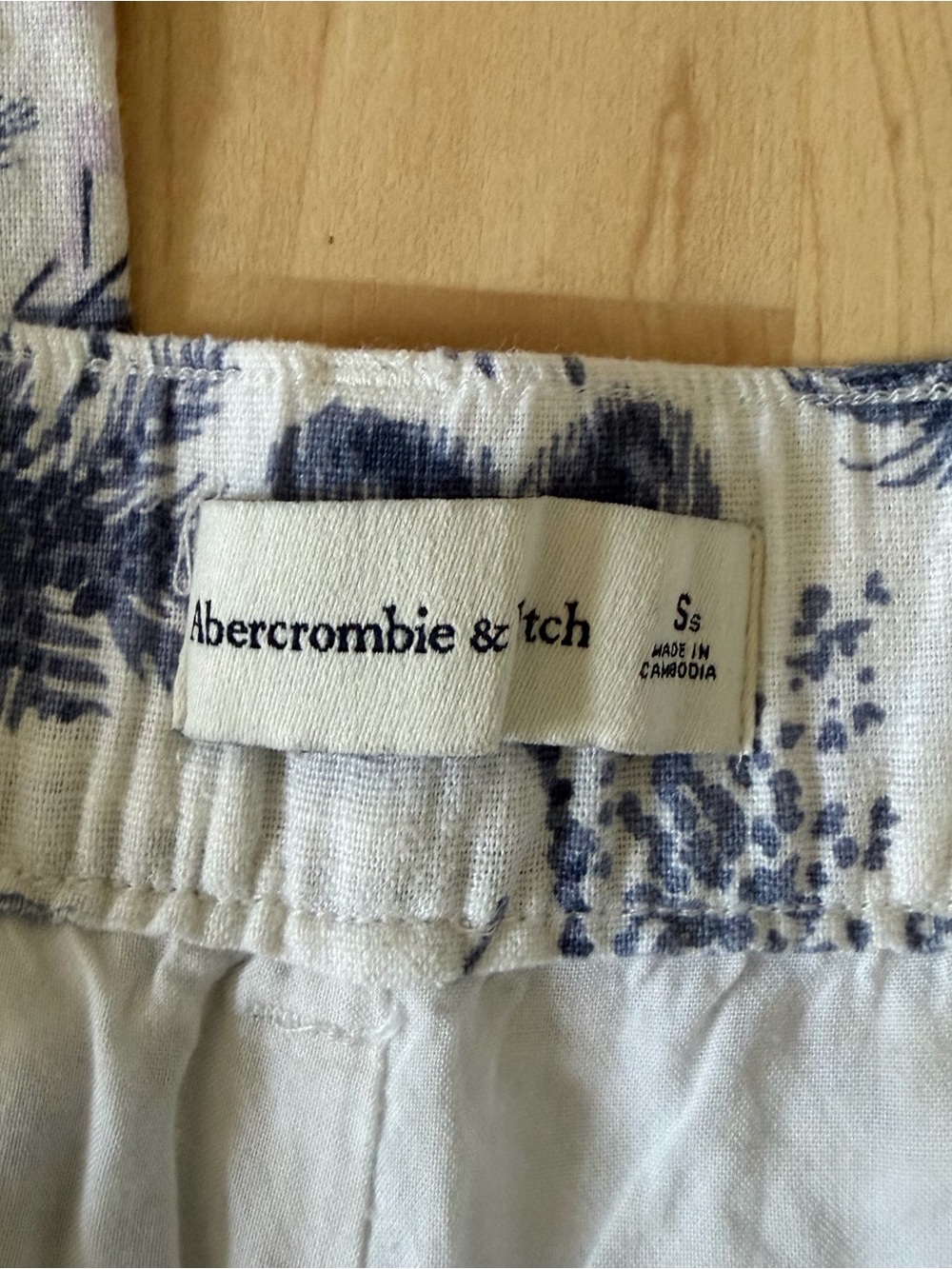 Abercrombie & Fitch Tropical Print Linen Blend Wide Leg Pants Size S Short - Picture 4 of 4